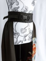 画像22: 【刺繍孔雀×亀甲文様】黒留袖オーバースカート (22)