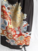 画像14: 【刺繍孔雀×亀甲文様】黒留袖オーバースカート (14)
