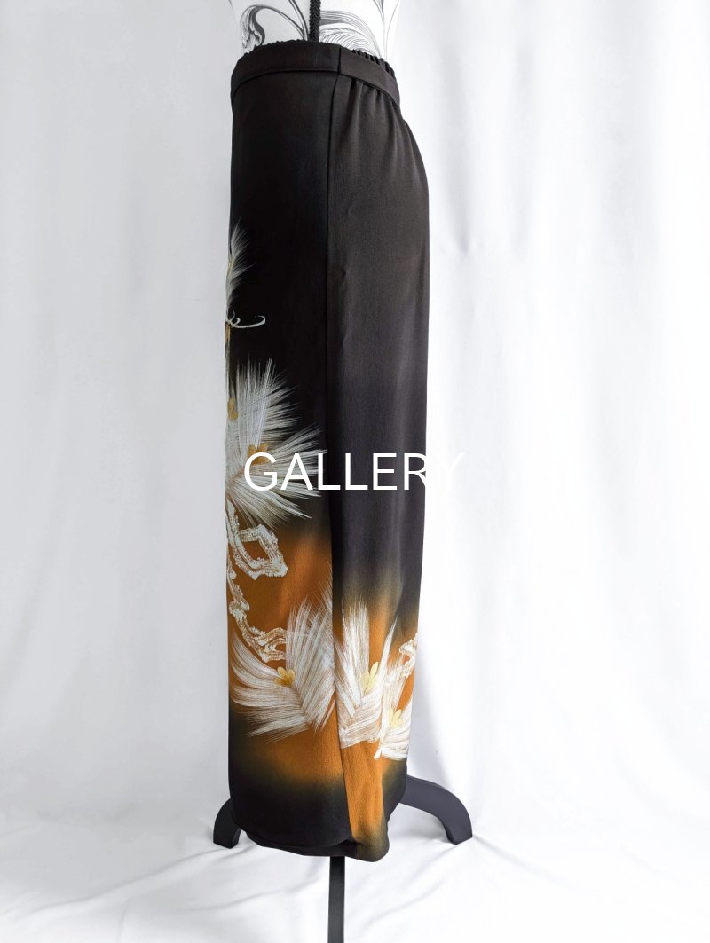 画像15: 【墨黒×松葉白金】黒留袖ワイドラップパンツ (15)