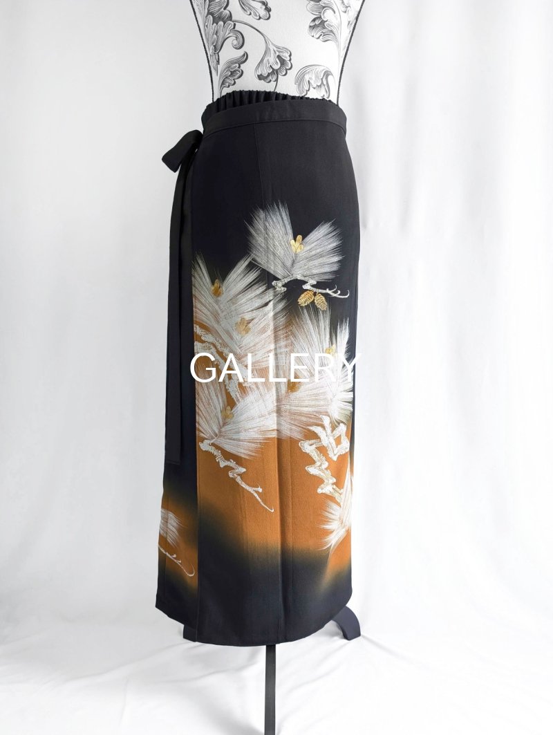 画像9: 【墨黒×松葉白金】黒留袖ワイドラップパンツ (9)