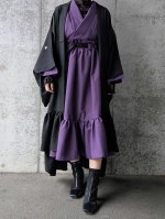 画像8: 【尻合せ三つ洲浜紋】黒紋付フリルガウン (8)