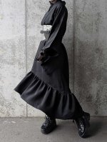 画像7: 【尻合せ三つ洲浜紋】黒紋付フリルガウン (7)