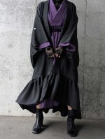 画像11: 【尻合せ三つ洲浜紋】黒紋付フリルガウン (11)