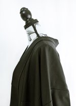 画像17: 【尻合せ三つ洲浜紋】黒紋付フリルガウン (17)