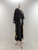 画像14: 【牡丹×丸に剣片食紋】黒留袖オーバースカートセットアップ - Directed Waist - (14)