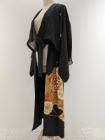 画像24: 【牡丹×丸に剣片食紋】黒留袖オーバースカートセットアップ - Directed Waist - (24)