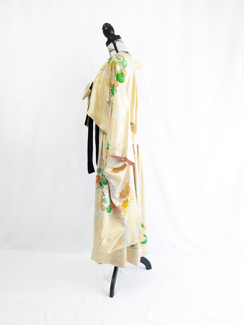 画像25: 【淡黄地紋×金駒菊×四季草花】振袖オーバースカート&リボンジャケット (25)