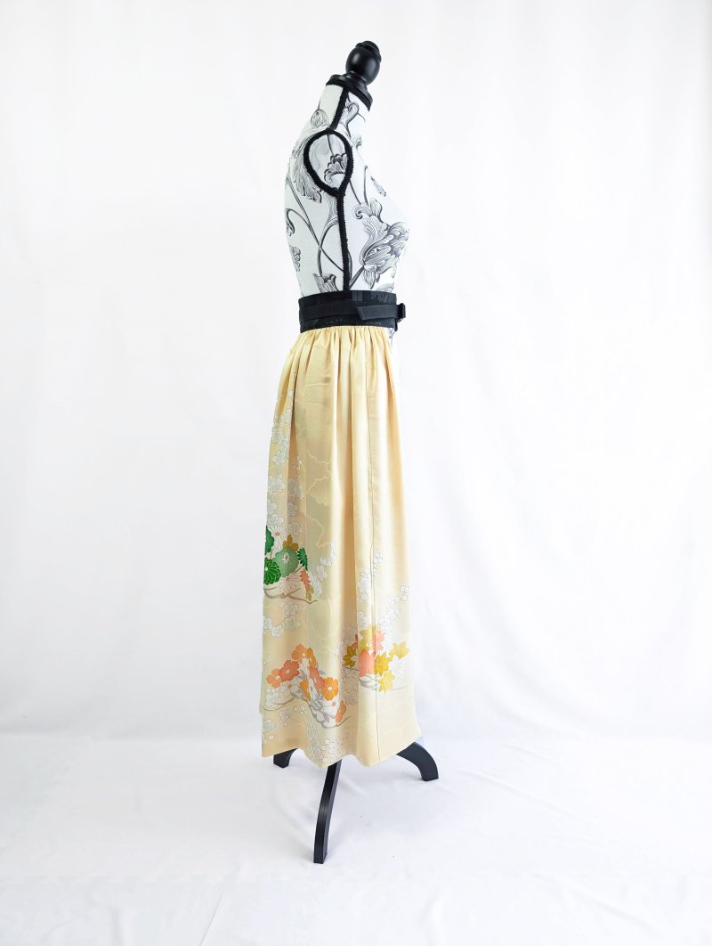 画像16: 【淡黄地紋×金駒菊×四季草花】振袖オーバースカート&リボンジャケット (16)