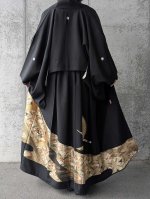 画像3: 【金箔飛鶴×丸に岩の角字紋】落款付き黒留袖オーバースカートセットアップ (3)