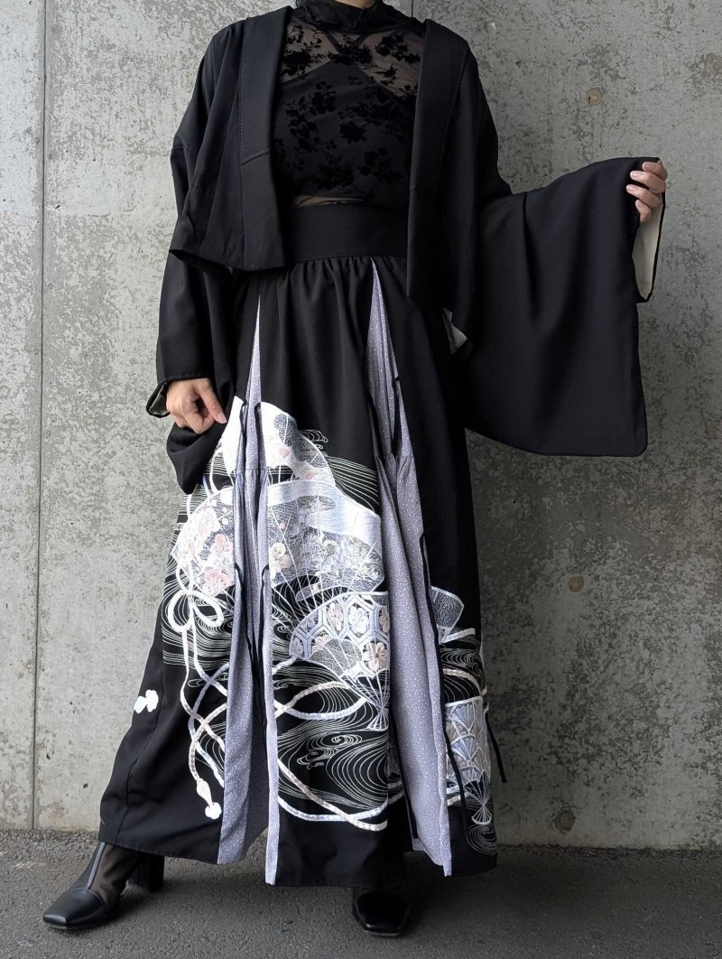 画像2: 【扇面流水文様×淡藤色】黒留袖スカートセットアップ (2)