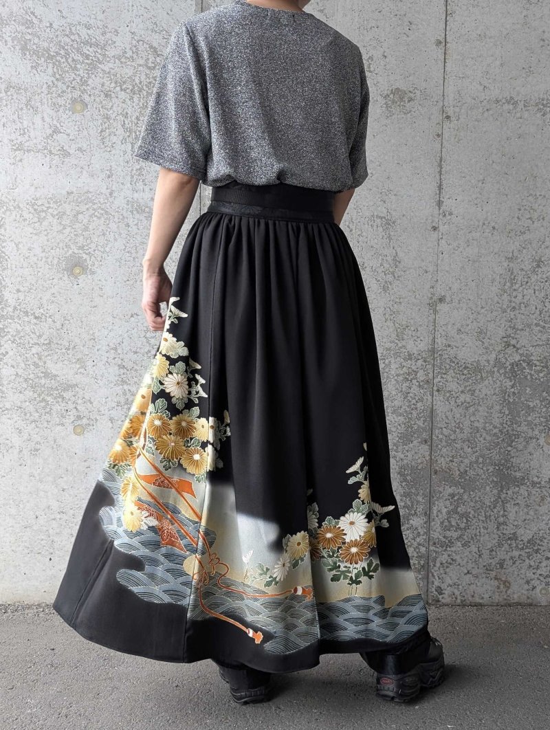 画像6: 【金駒×菊×御所車文様】黒留袖オーバースカート (6)