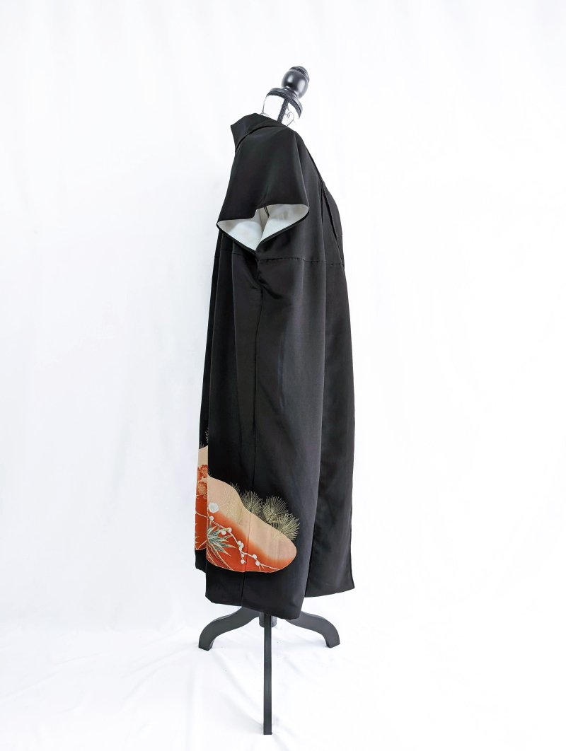 画像19: 【梅×刺繍立ち鶴】黒留袖ガウン＆アームカバー (19)
