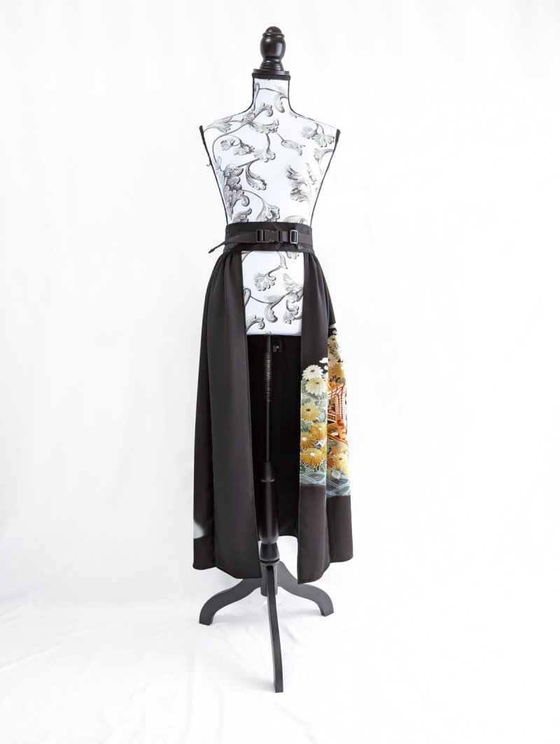 画像8: 【金駒×菊×御所車文様】黒留袖オーバースカート (8)