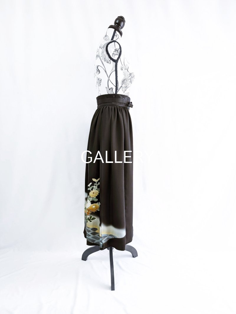 画像11: 【金駒×菊×御所車文様】黒留袖オーバースカート (11)