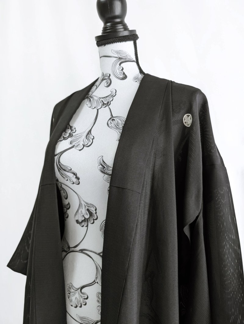 画像14: 【丸に立ち沢瀉紋】黒紋付シースルーフリルガウン (14)