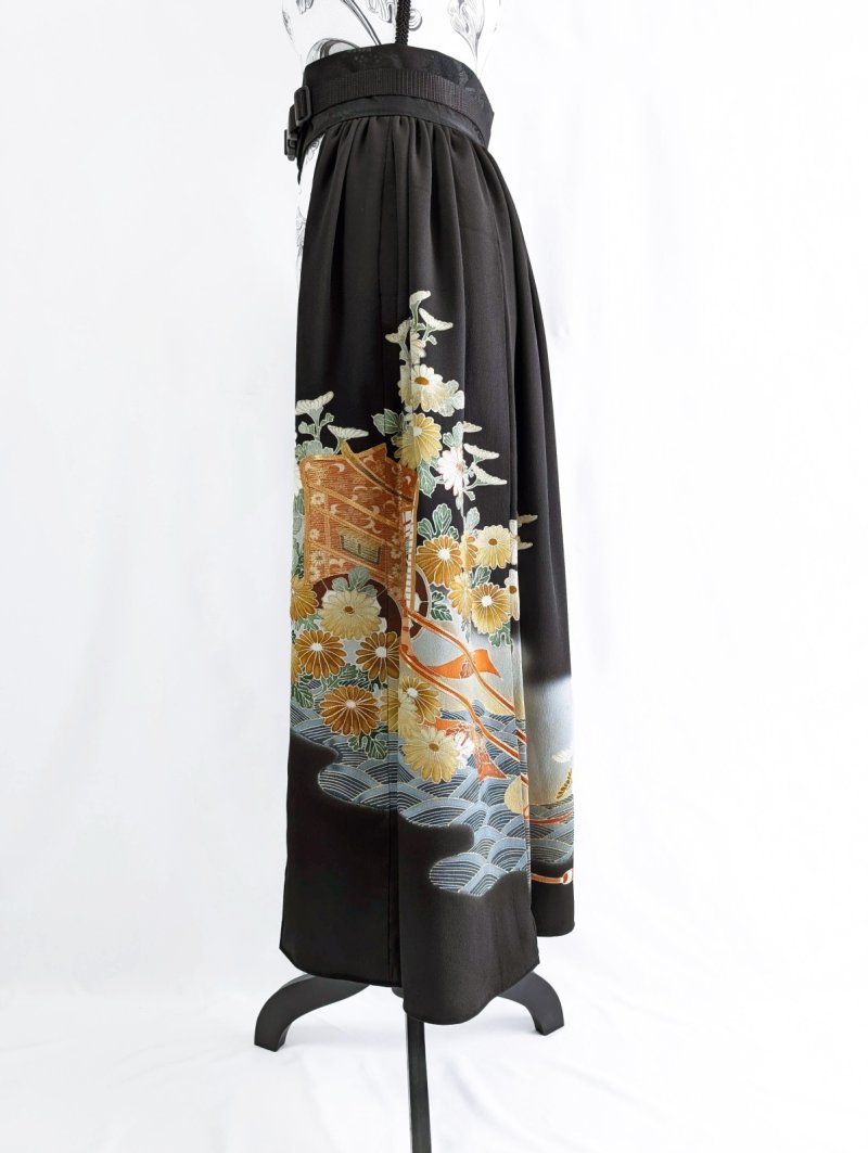 画像16: 【金駒×菊×御所車文様】黒留袖オーバースカート (16)