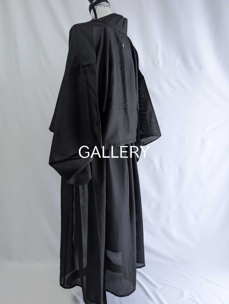 画像10: 【三つ柏】黒紋付シースルーオーバースカートセットアップ (10)