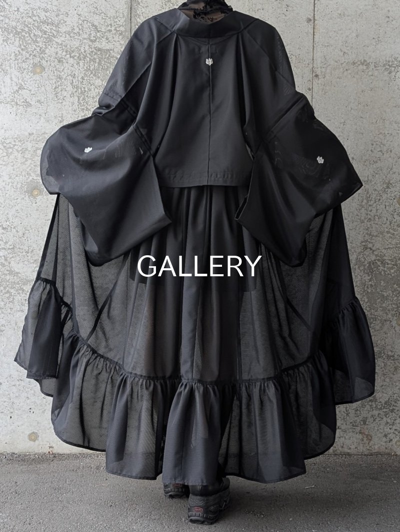 画像4: 【五三桐】黒紋付シースルーフリルオーバースカートセットアップ (4)