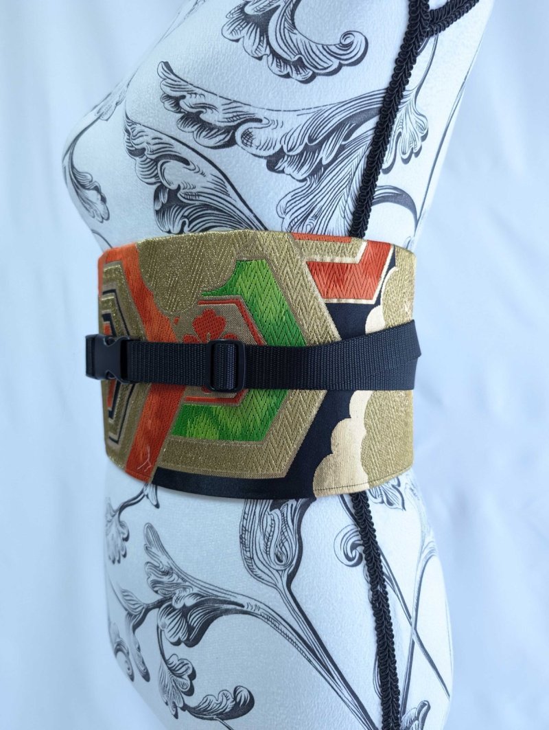 画像3: 帯ベルト【金糸×雲取り×亀甲文様】 (3)