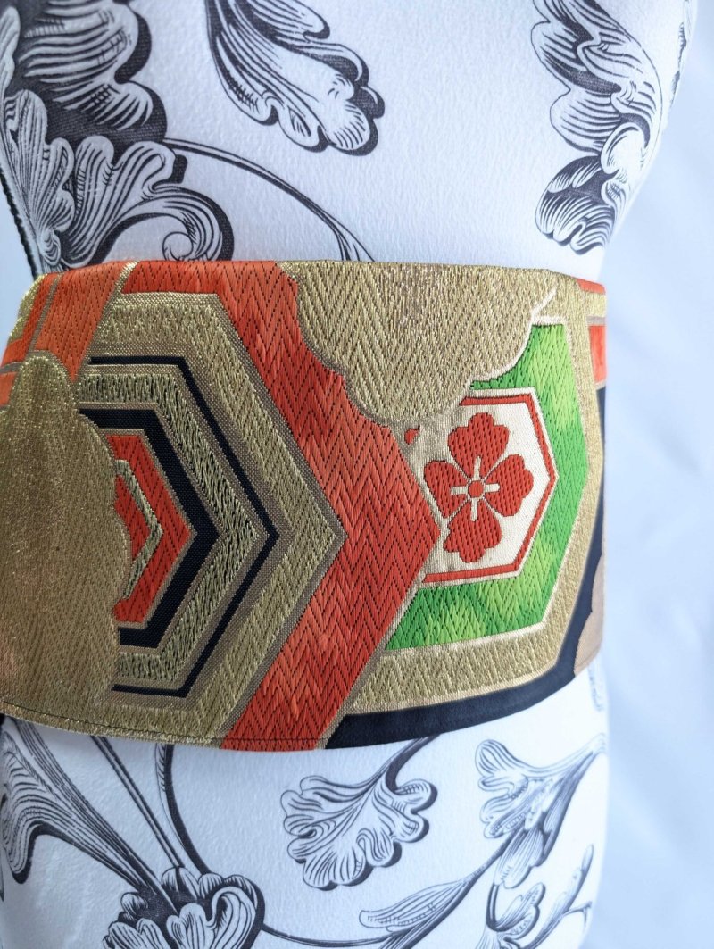 画像9: 帯ベルト【金糸×雲取り×亀甲文様】 (9)