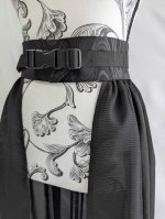 画像16: 【三つ柏】黒紋付シースルーオーバースカートセットアップ (16)