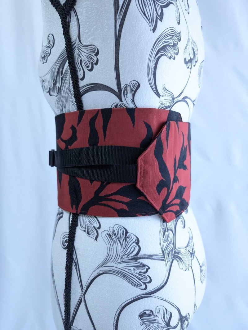 画像4: 帯ベルト【赤黒×ゴシック調×草花】 (4)