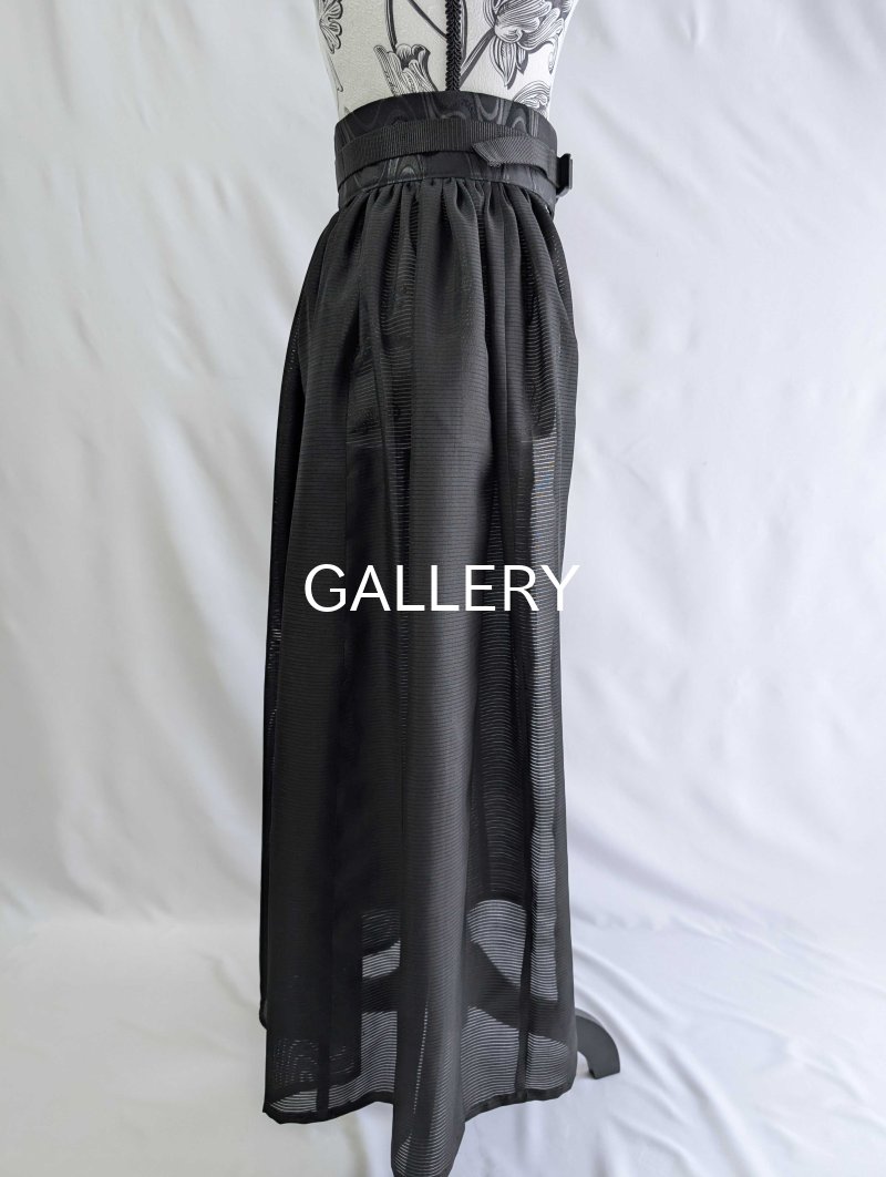 画像17: 【三つ柏】黒紋付シースルーオーバースカートセットアップ (17)