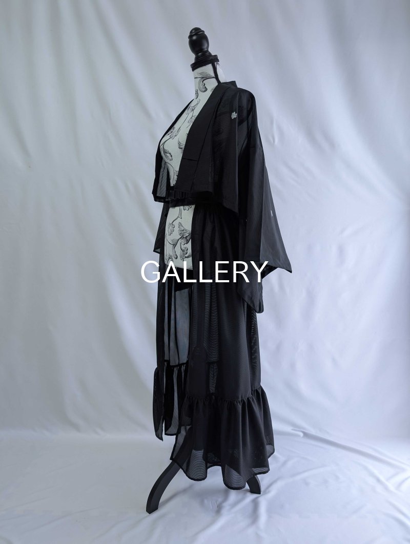 画像8: 【五三桐】黒紋付シースルーフリルオーバースカートセットアップ (8)
