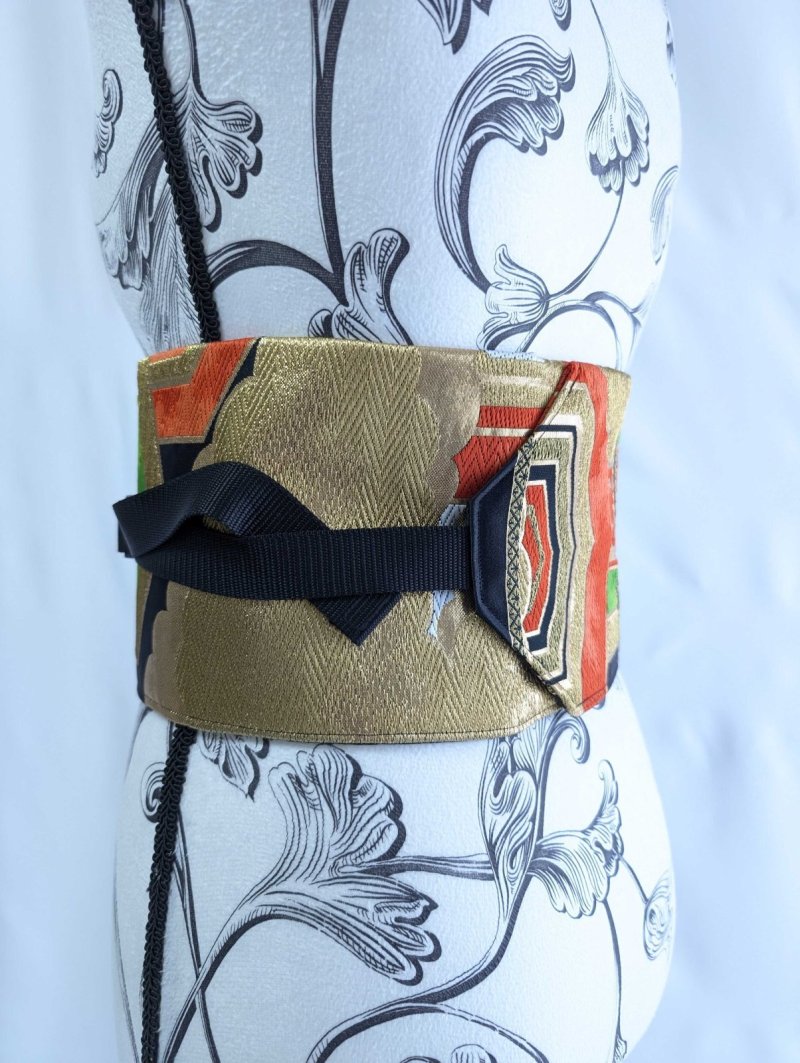 画像4: 帯ベルト【金糸×雲取り×亀甲文様】 (4)