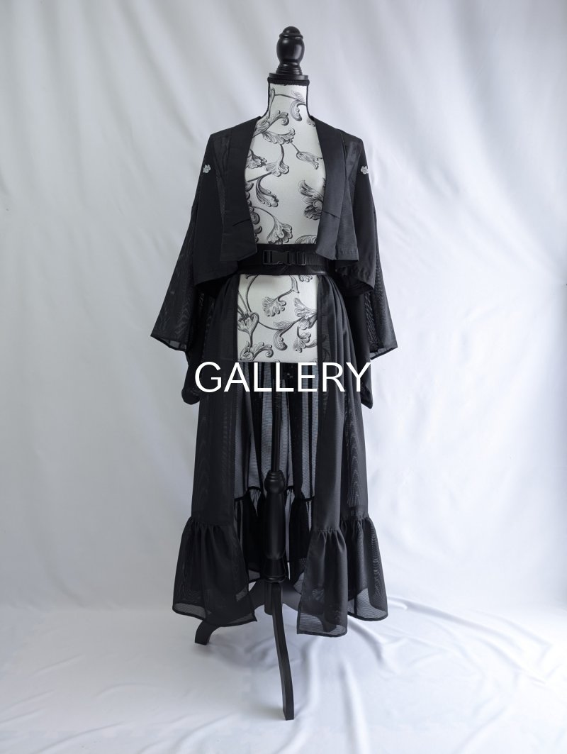 画像5: 【五三桐】黒紋付シースルーフリルオーバースカートセットアップ (5)