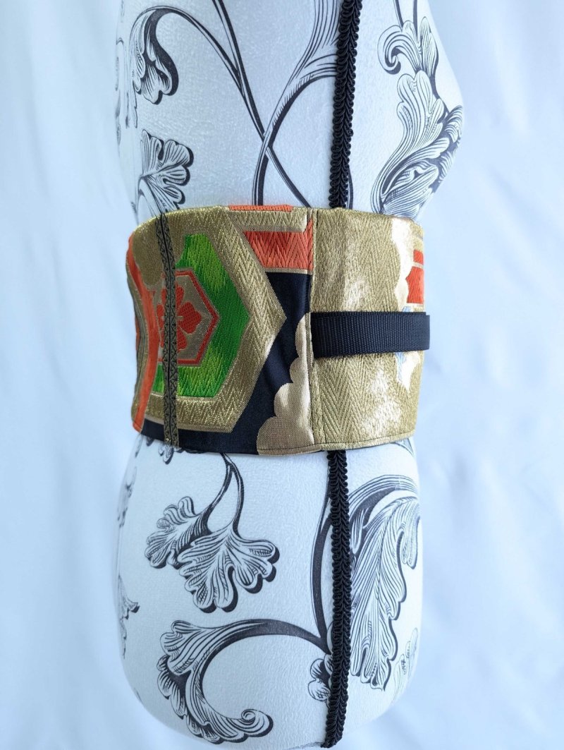 画像6: 帯ベルト【金糸×雲取り×亀甲文様】 (6)