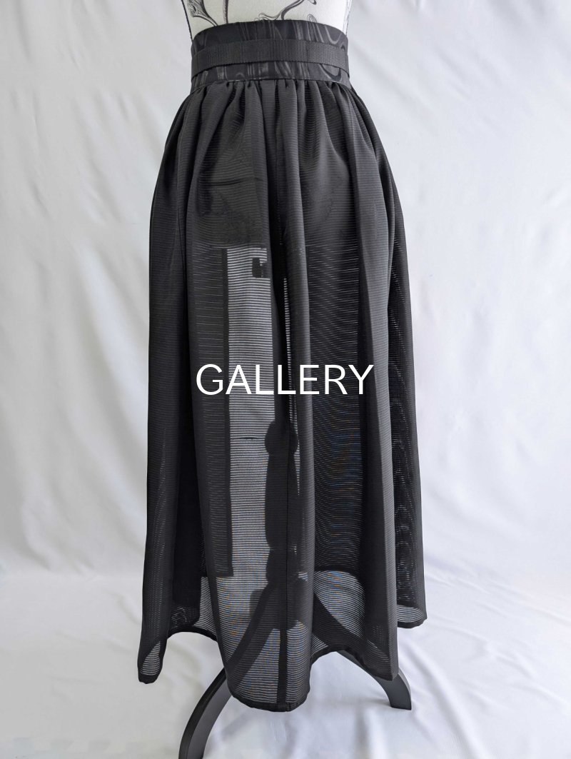 画像18: 【三つ柏】黒紋付シースルーオーバースカートセットアップ (18)