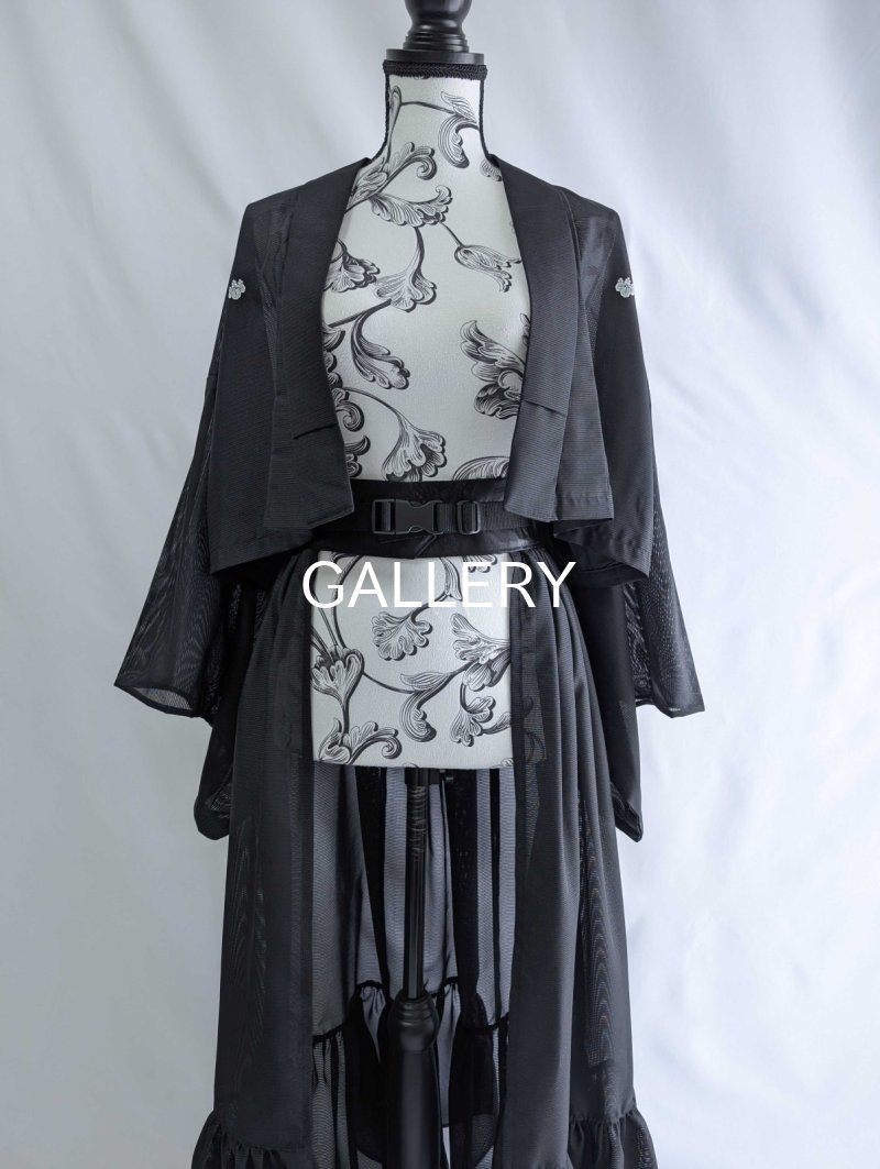 画像6: 【五三桐】黒紋付シースルーフリルオーバースカートセットアップ (6)