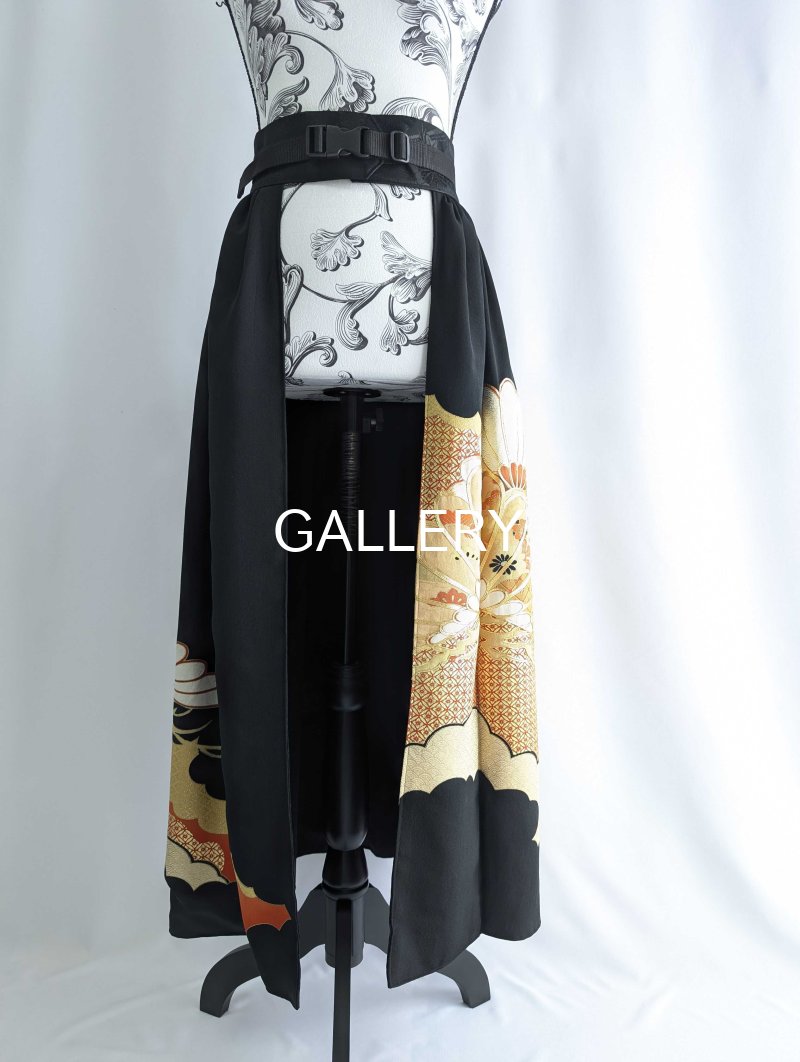 画像5: 【雲取り×金駒笠松に四季草花】黒留袖オーバースカート (5)