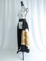 画像7: 【雲取り×金駒笠松に四季草花】黒留袖オーバースカート (7)
