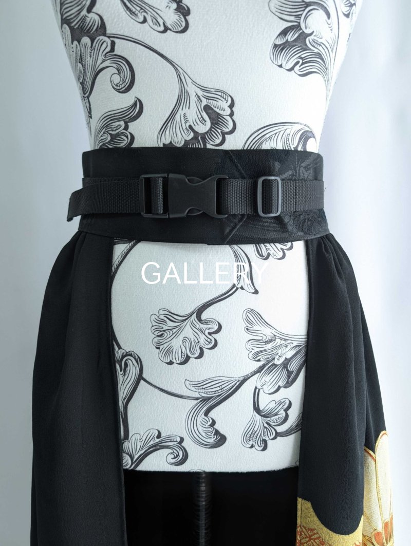 画像6: 【雲取り×金駒笠松に四季草花】黒留袖オーバースカート (6)