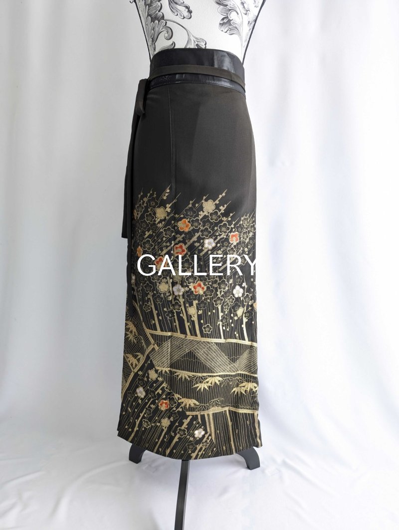 画像21: 【金駒×梅竹文様×黒橡色】黒留袖ラップスカートセットアップ (21)