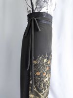 画像25: 【金駒×梅竹文様×黒橡色】黒留袖ラップスカートセットアップ (25)
