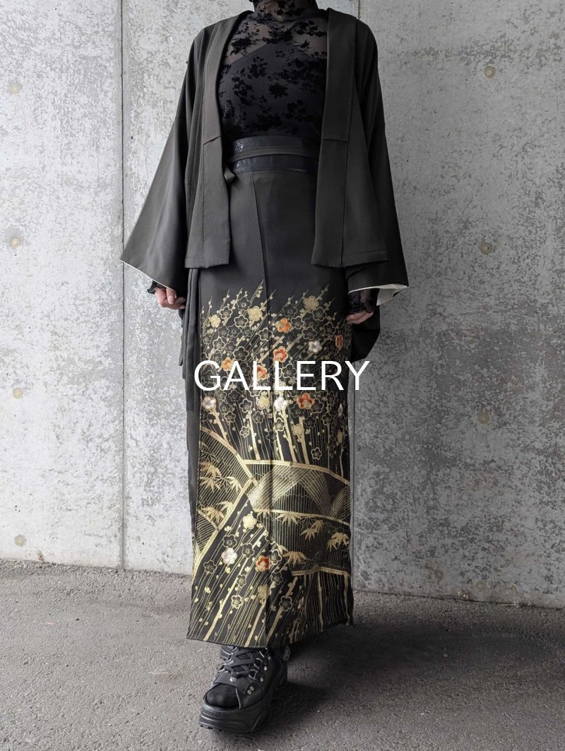 画像1: 【金駒×梅竹文様×黒橡色】黒留袖ラップスカートセットアップ (1)