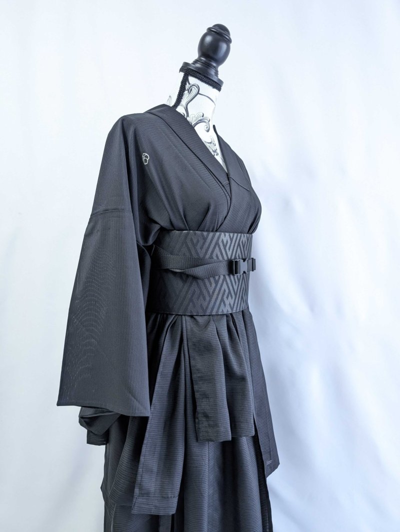 画像27: 【中陰蔦紋】黒紋付クラゲガウン (27)