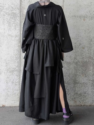 画像2: 【中陰蔦紋】黒紋付クラゲガウン