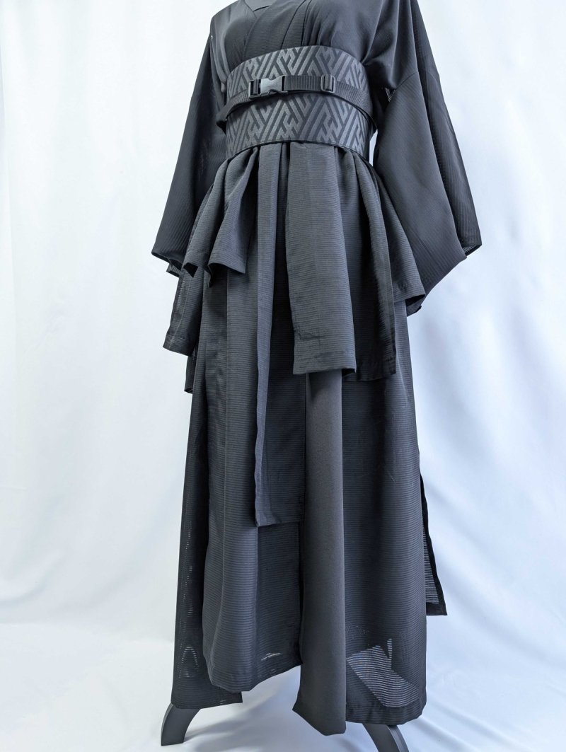 画像25: 【中陰蔦紋】黒紋付クラゲガウン (25)