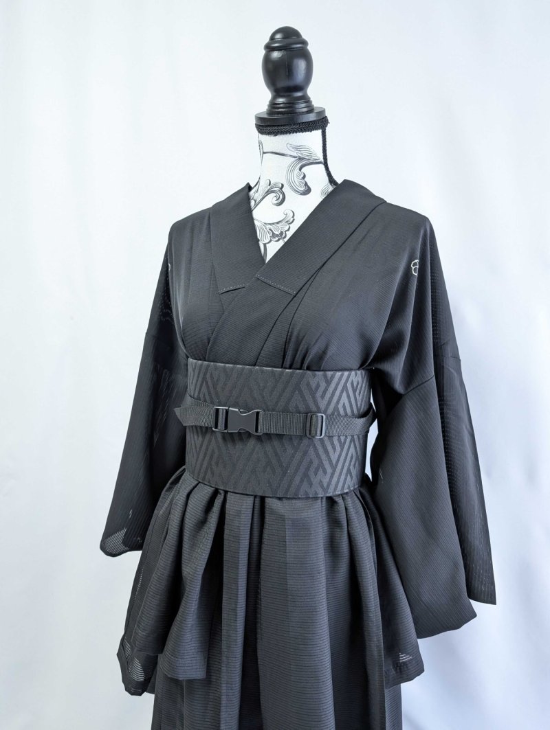 画像24: 【中陰蔦紋】黒紋付クラゲガウン (24)