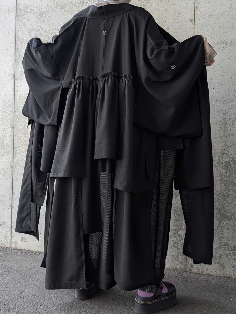 画像6: 【中陰蔦紋】黒紋付クラゲガウン (6)