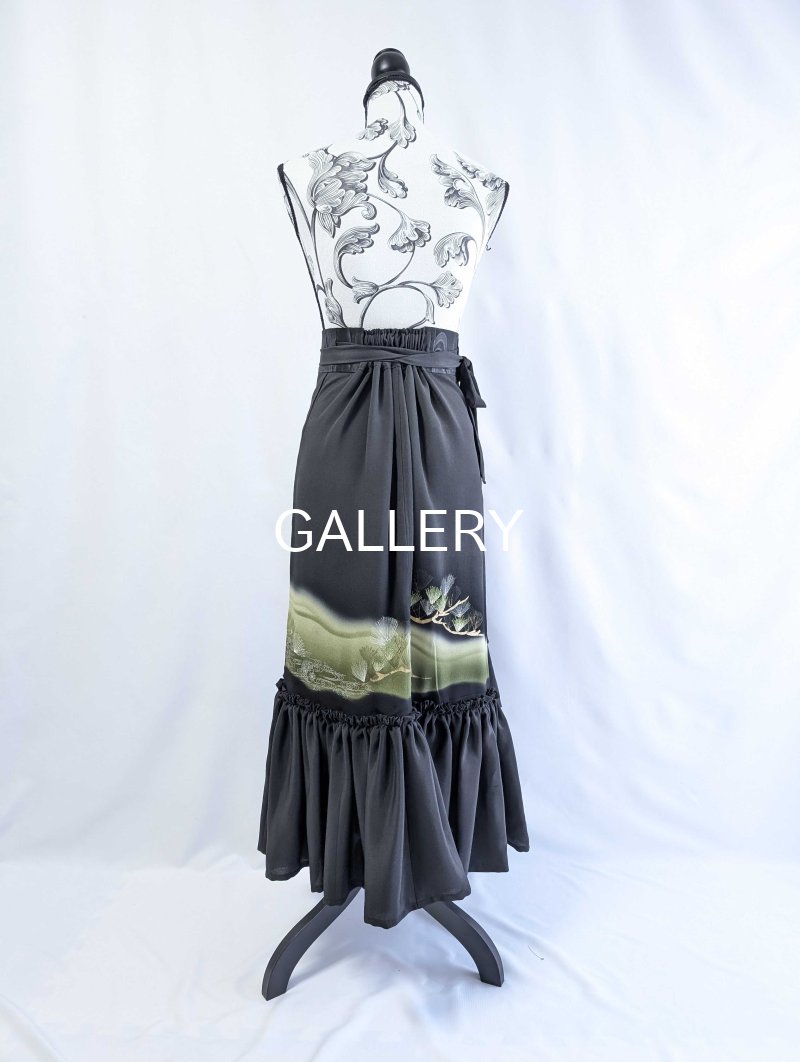 画像12: 【松に文箱文様】黒留袖マーメイドラップスカート (12)