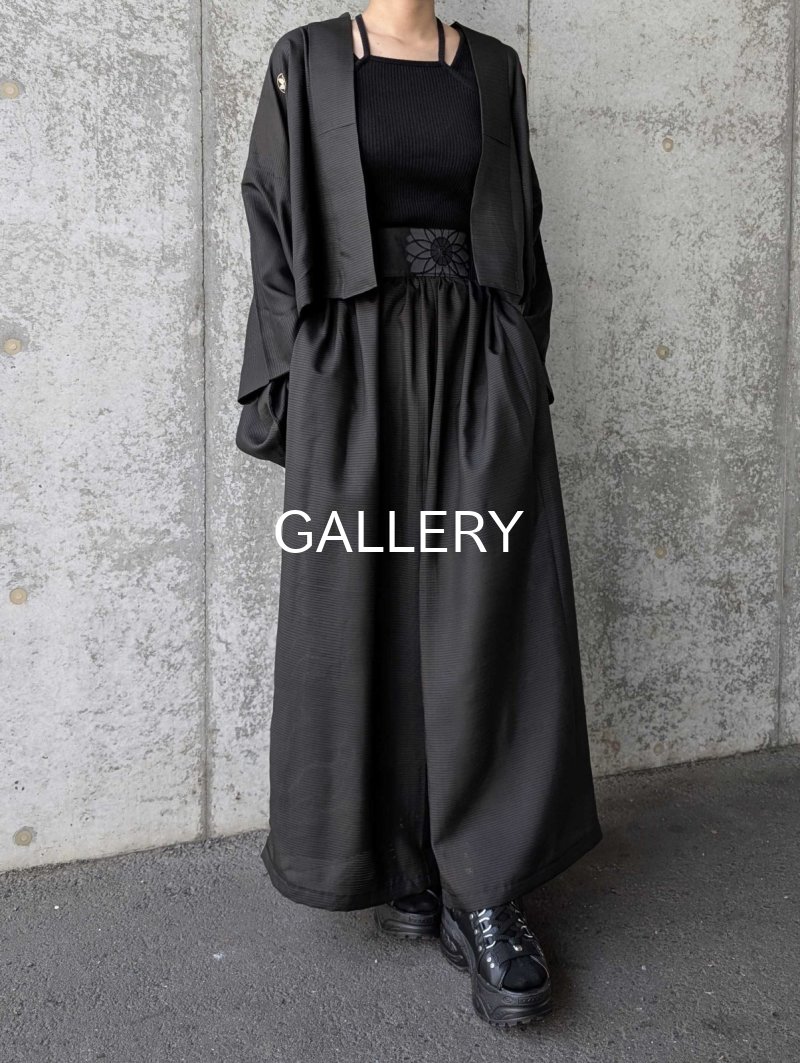 画像3: 【丸に立ち沢瀉紋】黒紋付ワイドパンツセットアップ (3)