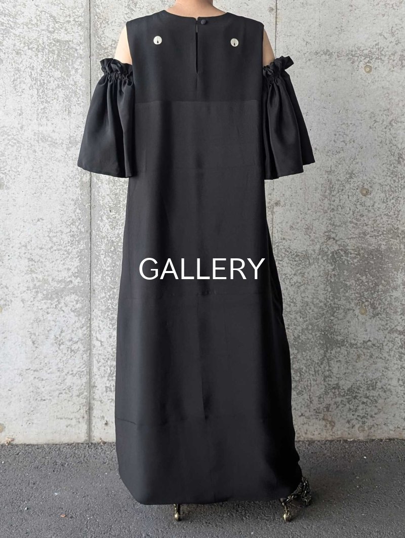 画像9: 【抱き茗荷紋×菊重ね】黒留袖ワンピース＆フリルスリーブ (9)