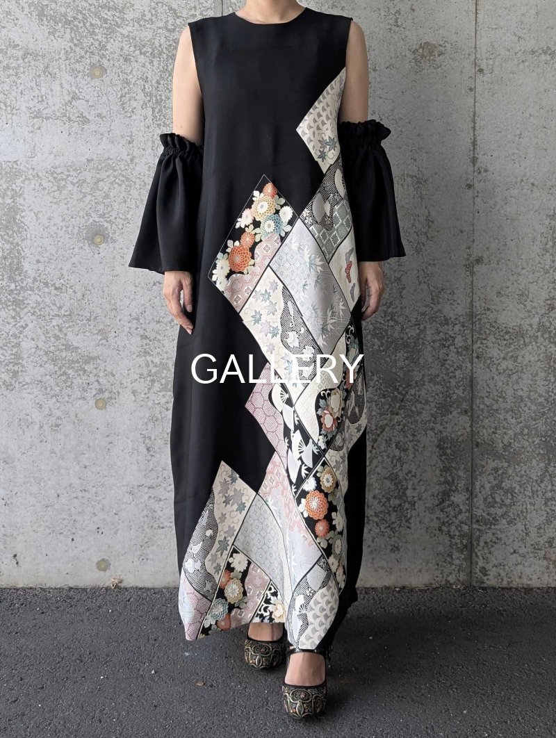 画像3: 【抱き茗荷紋×菊重ね】黒留袖ワンピース＆フリルスリーブ (3)