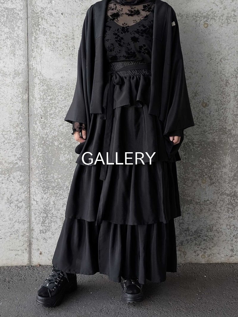 画像10: 【違い鷹の羽紋】黒紋付フリルティアードラップスカートセットアップ (10)