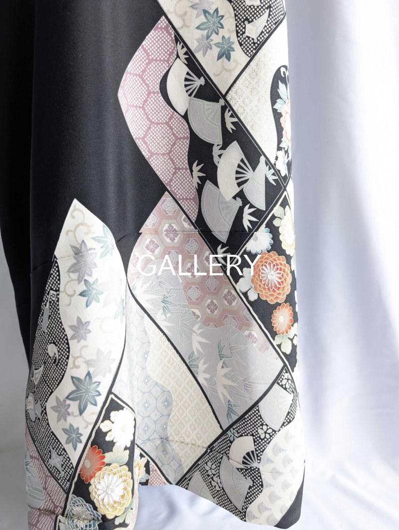 画像21: 【抱き茗荷紋×菊重ね】黒留袖ワンピース＆フリルスリーブ (21)